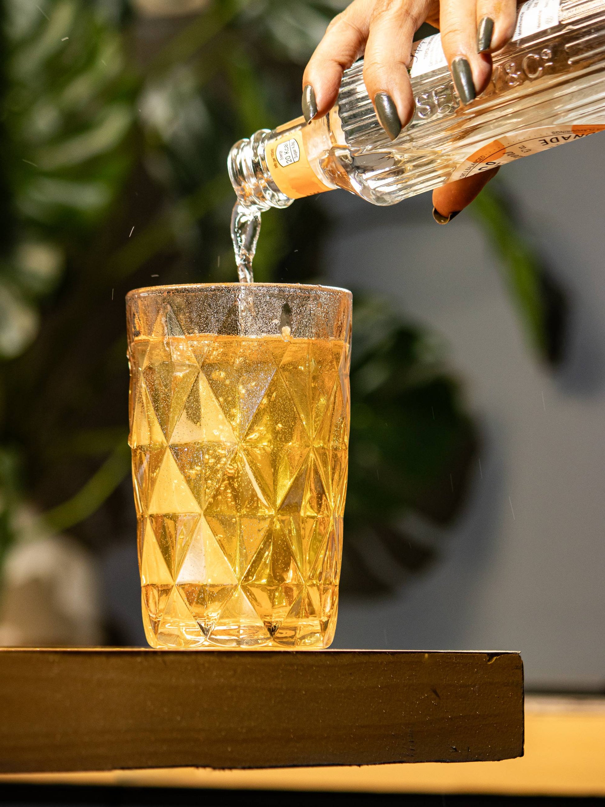 glass best glass cup champagne wine drinking shots cocktail luxury cheap india kolkata famous popular