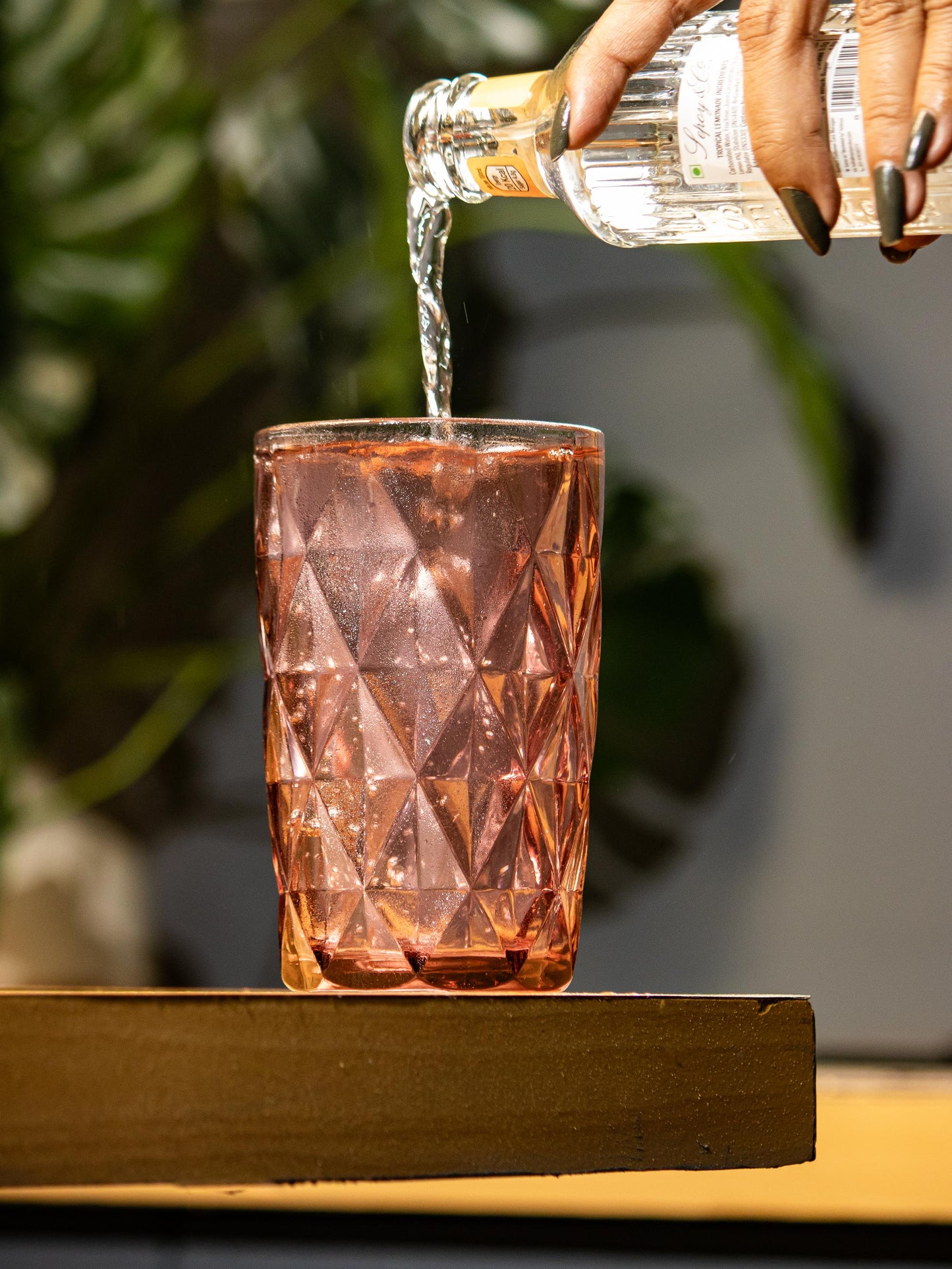 glass best glass cup champagne wine drinking shots cocktail luxury cheap india kolkata famous popular