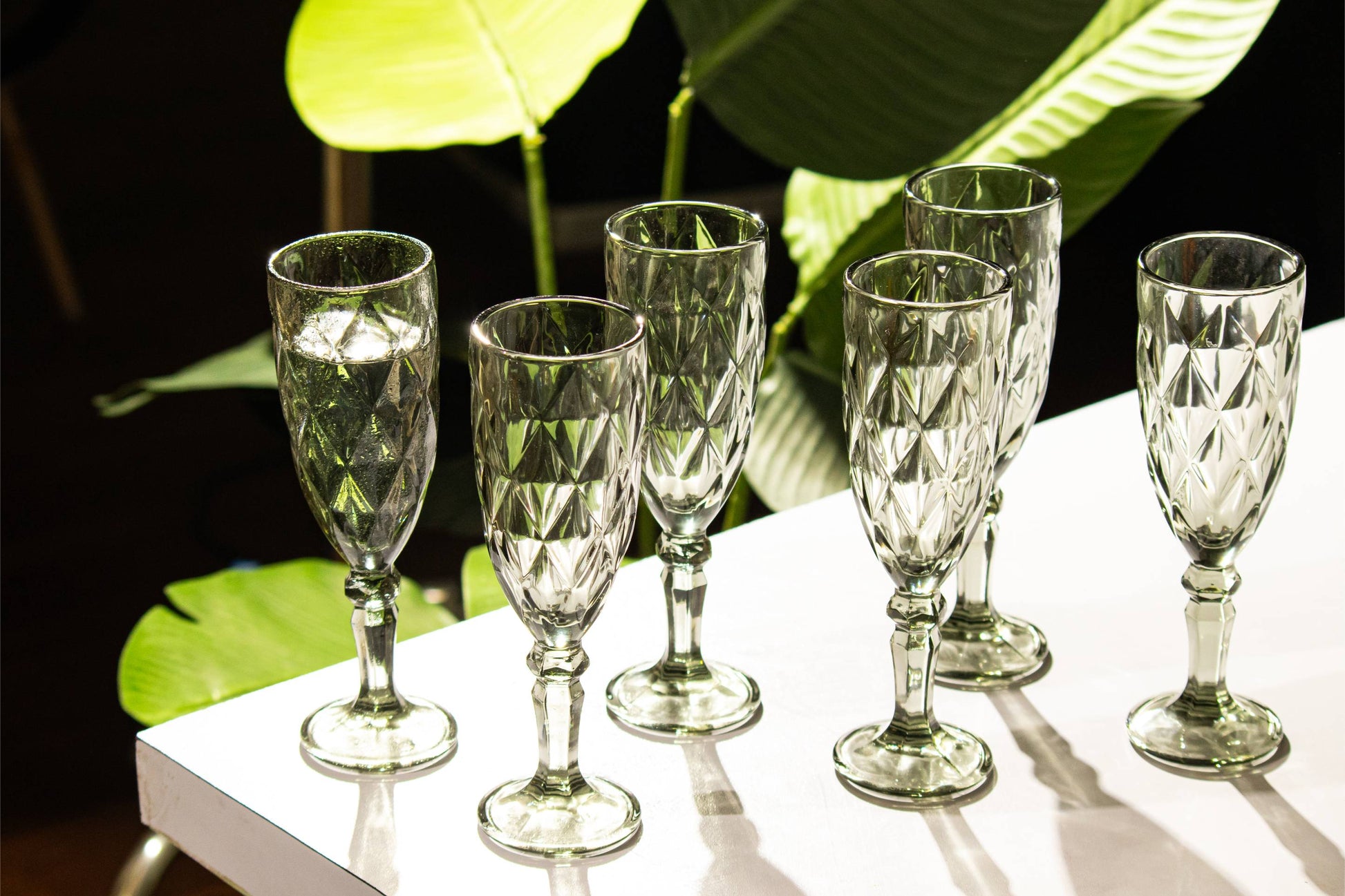 glass best glass cup champagne wine drinking shots cocktail luxury cheap india kolkata famous popular