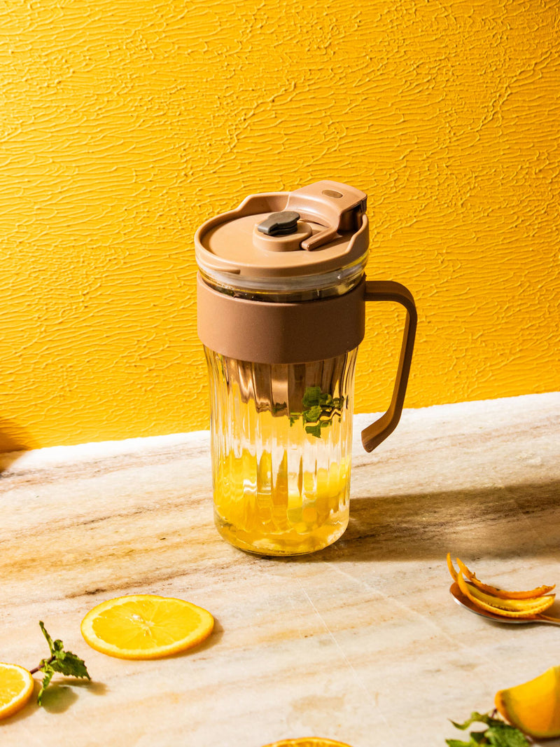 Why a Glass Tumbler Makes the Perfect Birthday Gift