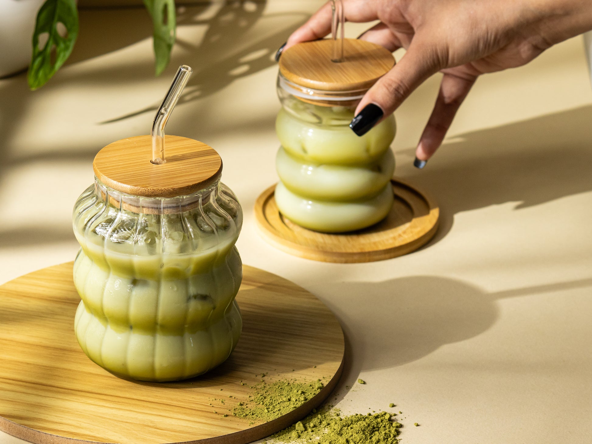 Glass Jar with Wooden Lid and Glass Straw - 600 ML - Kaanch